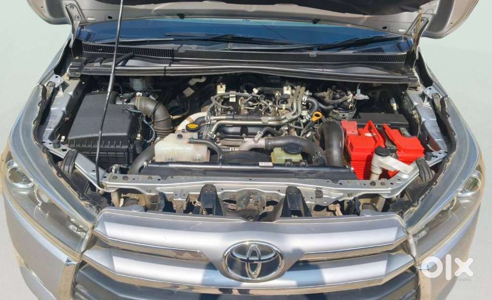 Toyota Innova Crysta 2.4 V 8 Str, 2016, Diesel