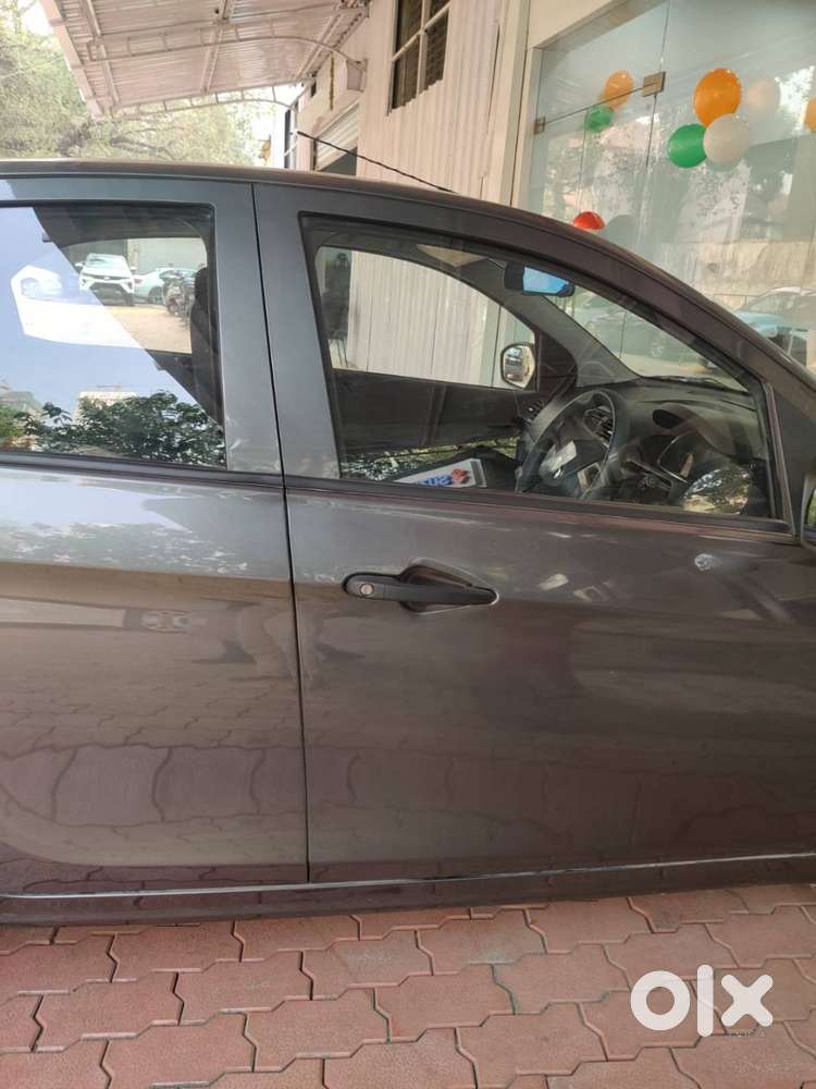 Tata Tiago Xm