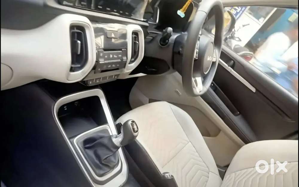 Kia Sonet 2022 Diesel Well Maintained