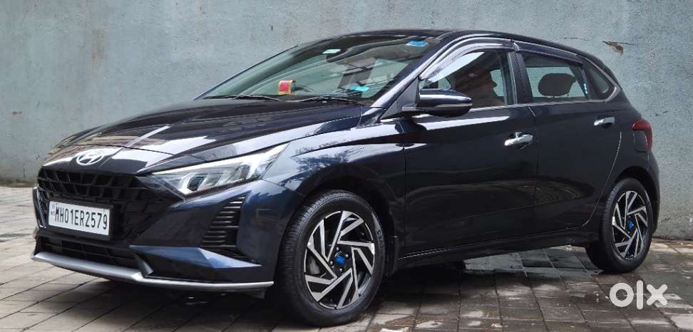 Hyundai I20 Asta (o) 1.2 Ivt Dual Tone, 2024, Petrol