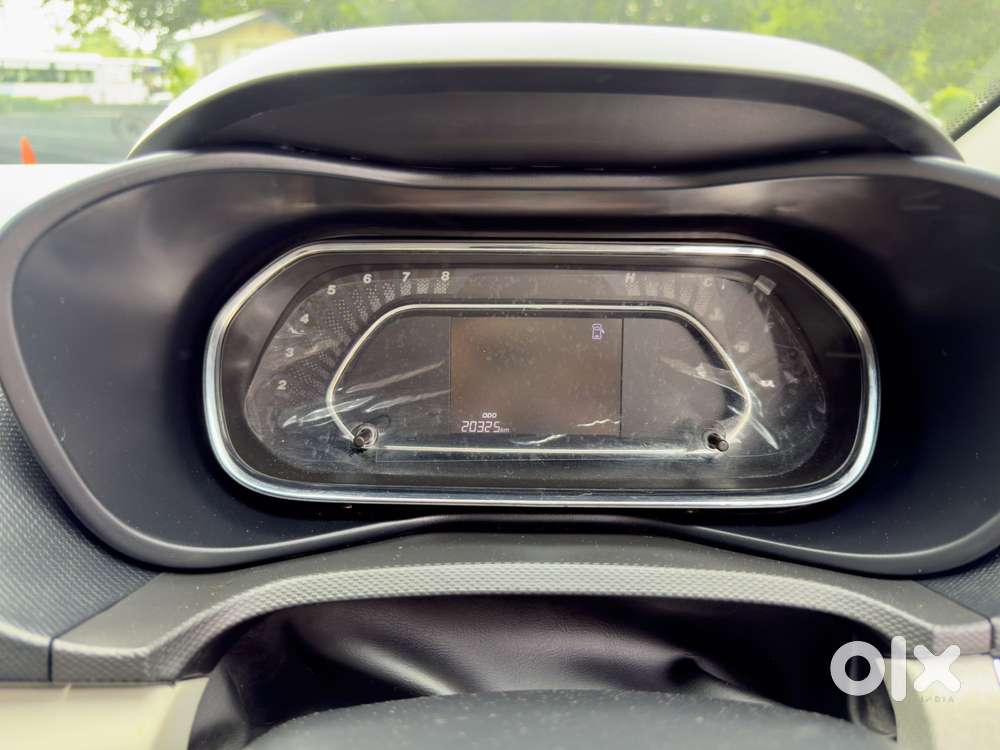 Tata Nexon Amt Xza Plus, 2023, Petrol