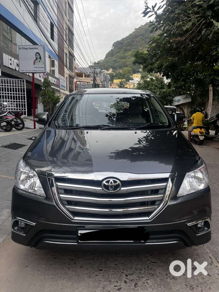 Toyota Innova 2.5 Vx 8 Str, 2015, Diesel