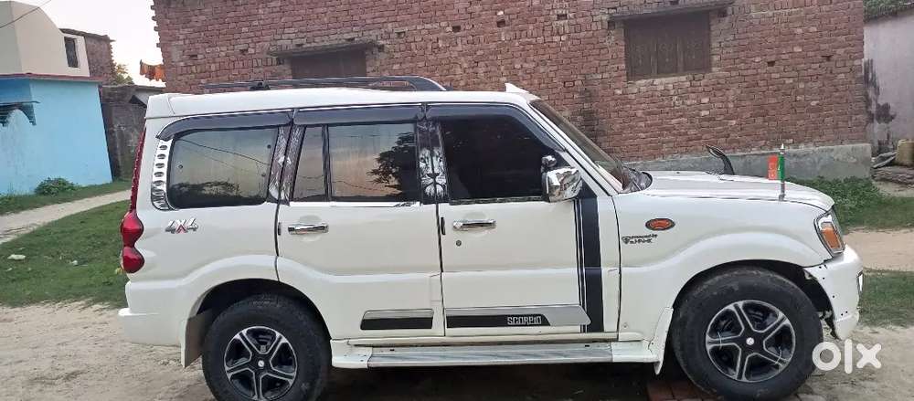 Mahindra Scorpio Classic 2010