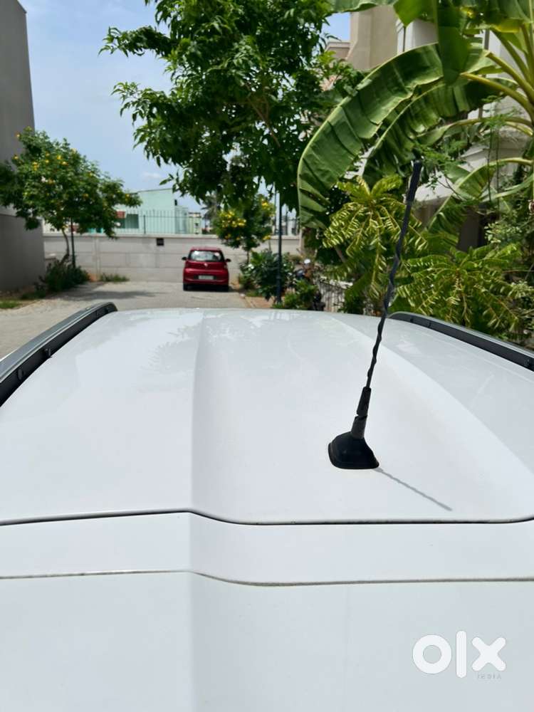 Nissan Magnite Xv Petrol 2021 - Impeccably Maintained