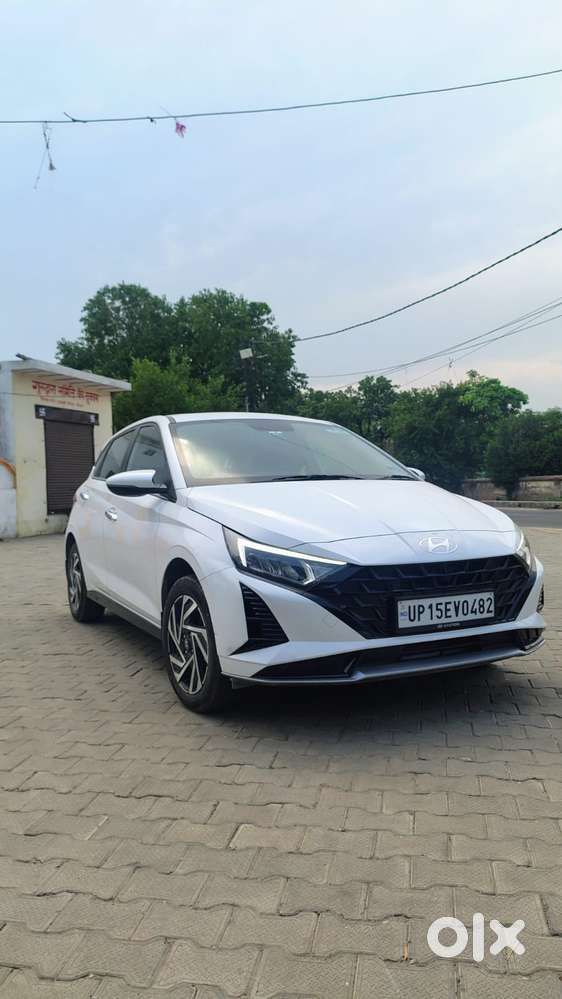 Hyundai I20 Asta (o) 1.2 Mt, 2025, Petrol