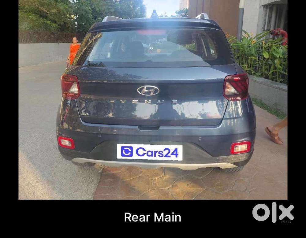 Hyundai Venue 2021 Petrol Good Condition