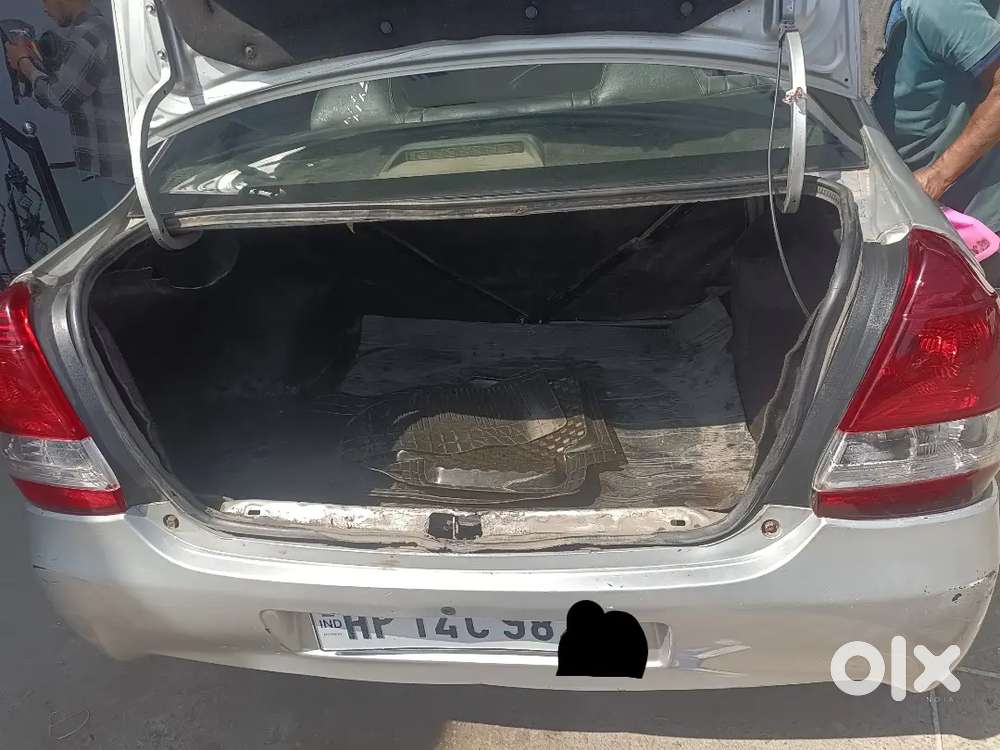 Toyota Etios 2014 Diesel 100000 Km Driven