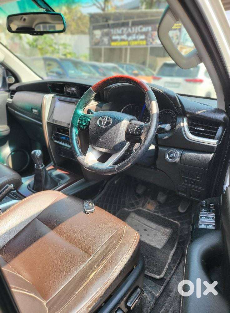 Toyota Fortuner 4x2 Mt 2.8 Diesel, 2019, Diesel