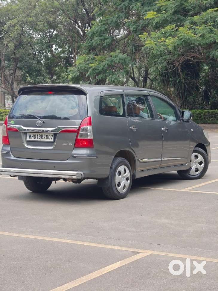 Toyota Innova 2.5 G (diesel) 8 Seater, 2014, Diesel