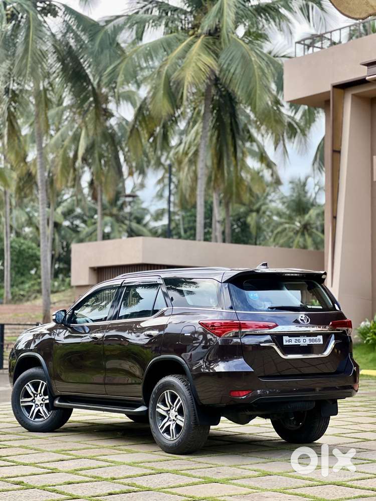 Toyota Fortuner 2.7 2wd Mt, 2016, Petrol