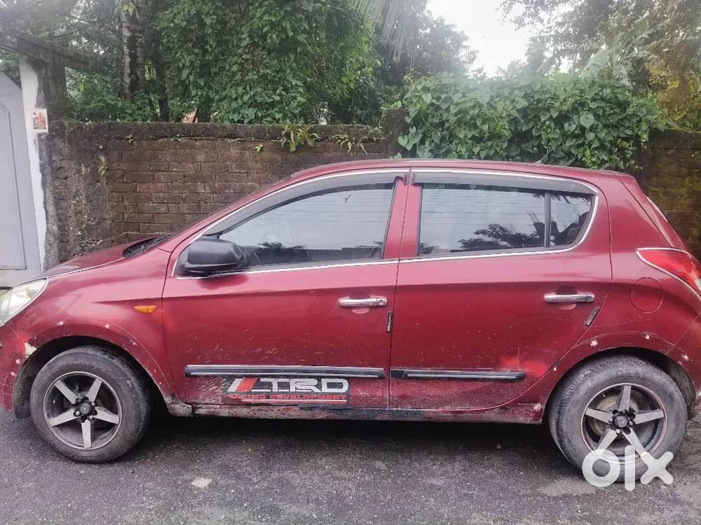 Hyundai I20 Petrol 2010 Car