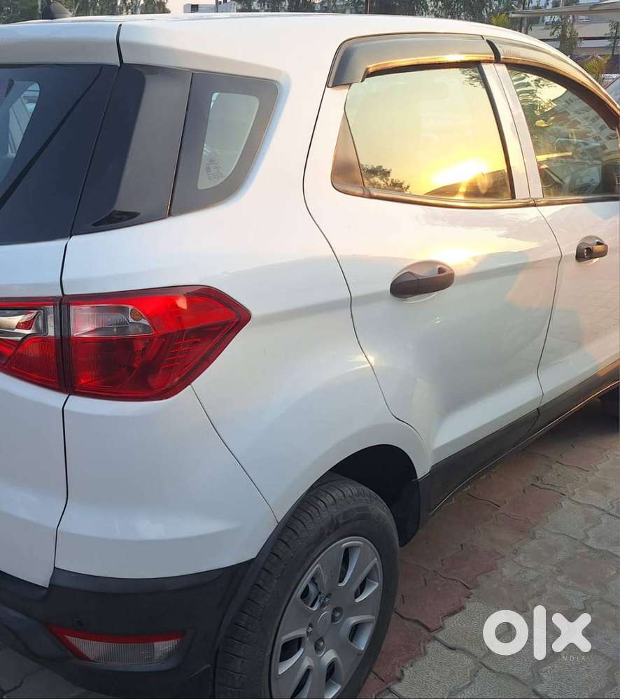 Ford Ecosport 2018 Model Petrol Variant Single Handed Driven Car