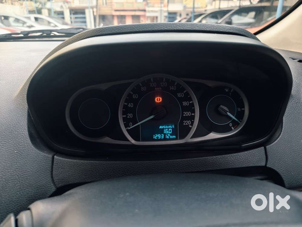 Ford Aspire Titatinium Blu Ti-vct, 2015, Petrol