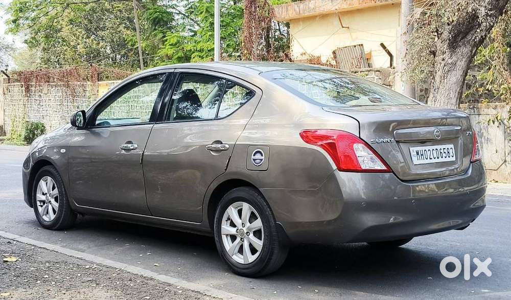 Nissan Sunny Xv Premium Pack Leather, 2011, Petrol