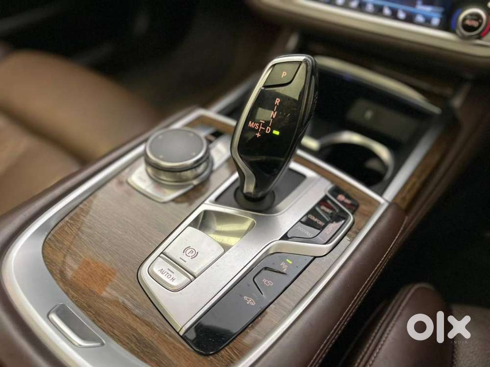 Bmw &7 Sport - Luxury That Commands Attention