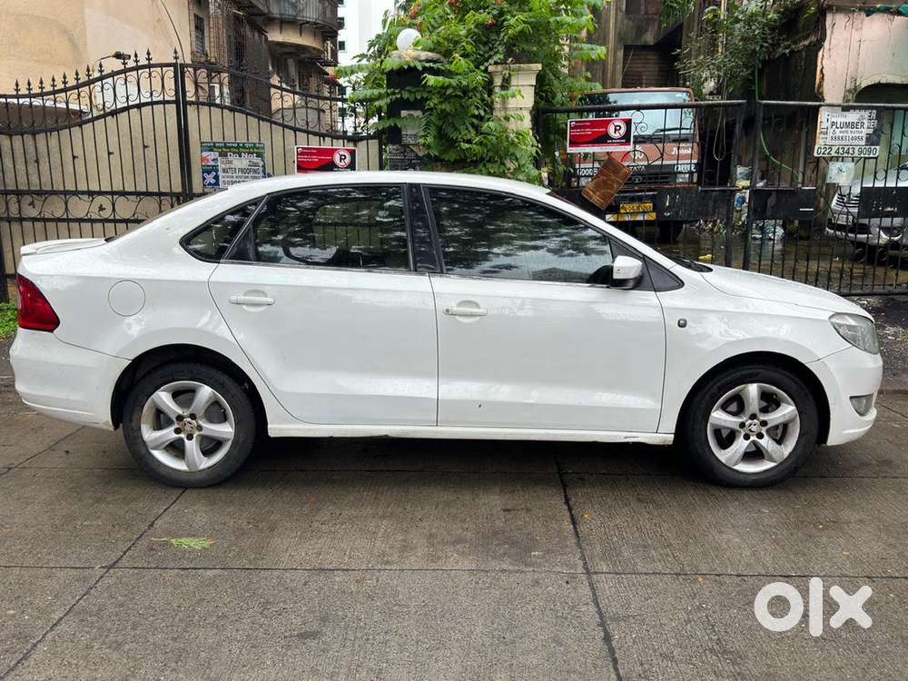 Skoda Rapid Petrol 2015