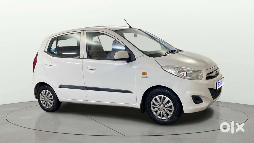 Hyundai I10 Sportz 1.1l, 2016, Cng & Hybrids