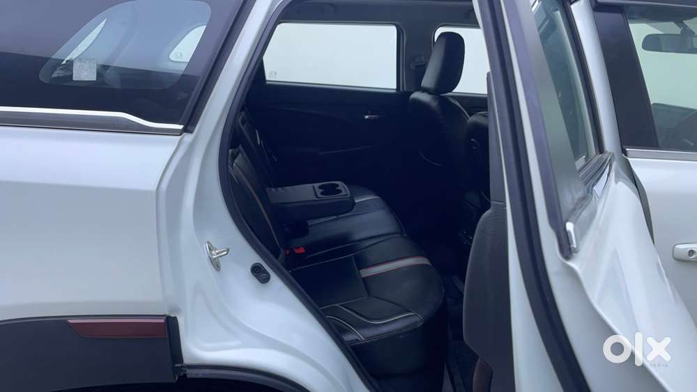 Maruti Suzuki Vitara Brezza 1.5 Zxi At, 2024, Petrol