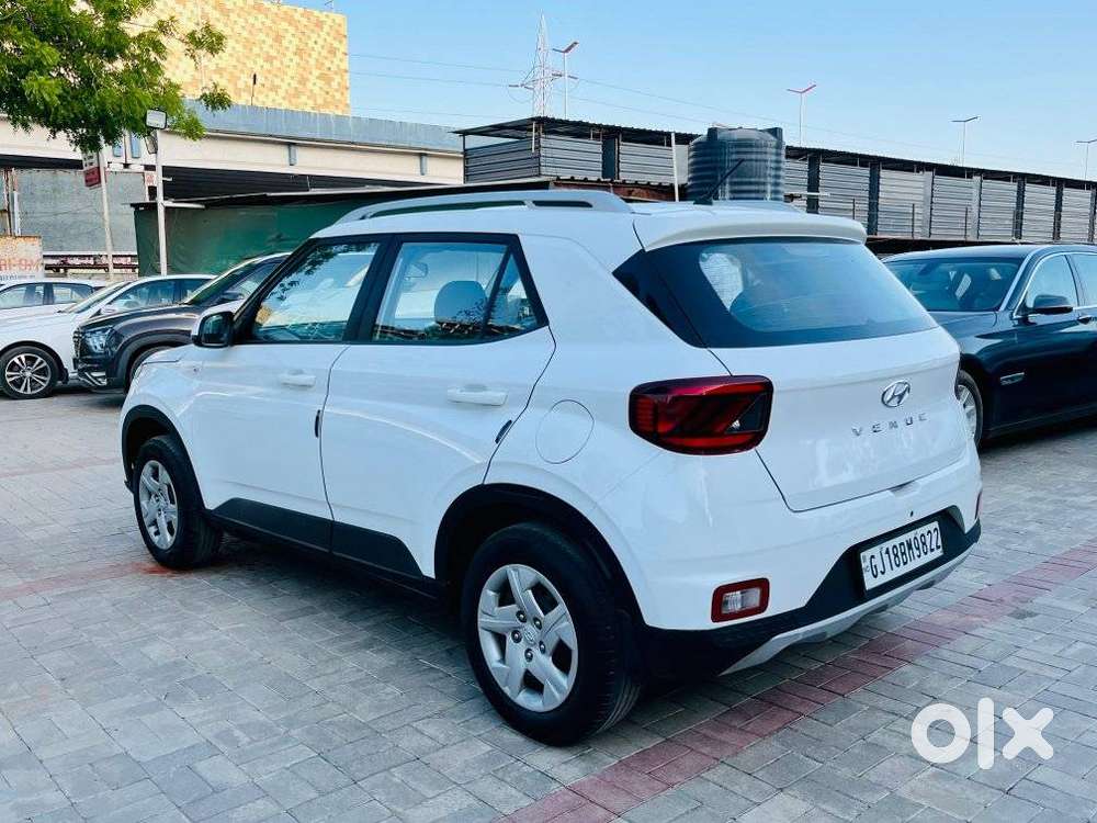 Hyundai Venue S, 2020, Cng & Hybrids