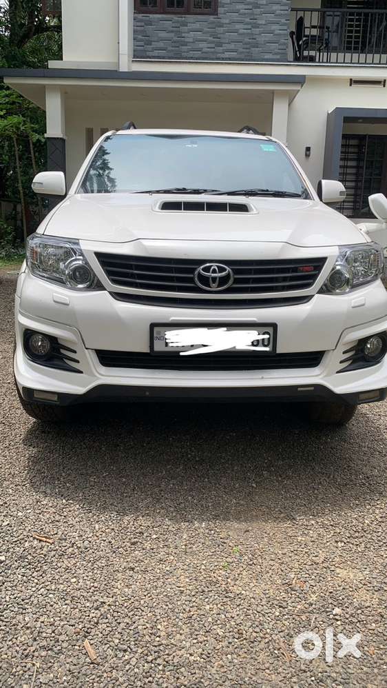 Toyota Fortuner 4x4 Automatic Diesel 2016