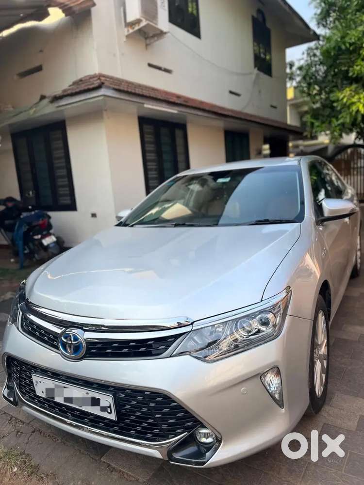 Toyota Camry 2018 Petrol Hybrid 55000 Km Driven Single Owner