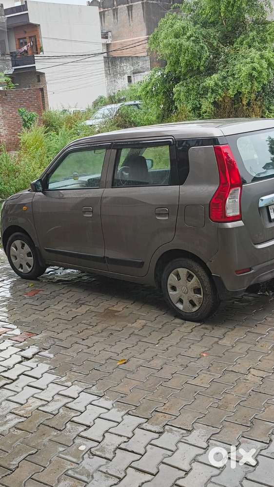 2023 Wagon R Vxi Cng Manual Km Driven