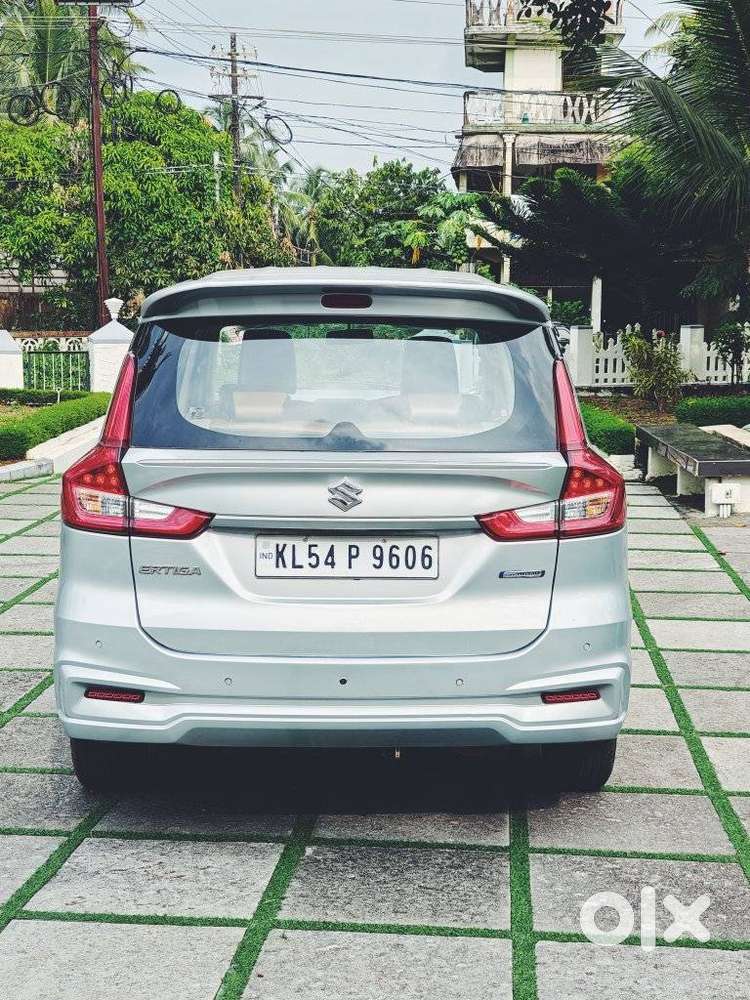 Maruti Suzuki Ertiga 1.5 Vxi Shvs, 2023, Petrol