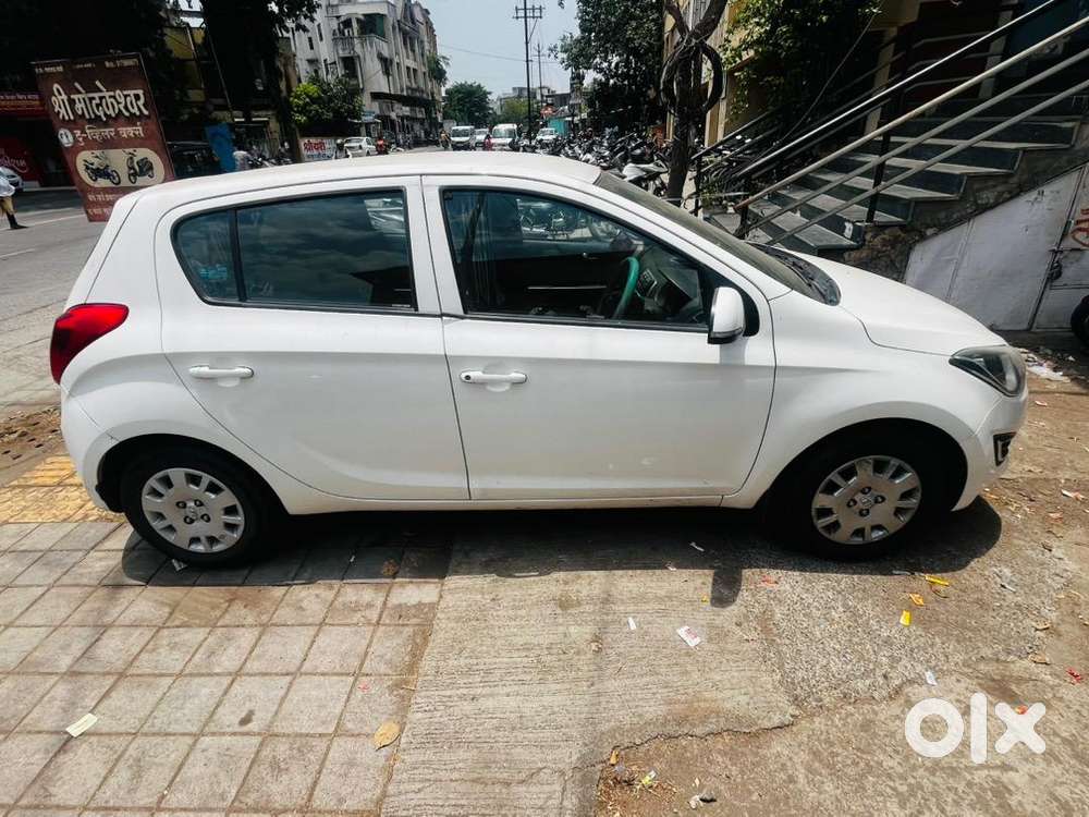 Hyundai I20 2013 Petrol & Cng  Well Maintained
