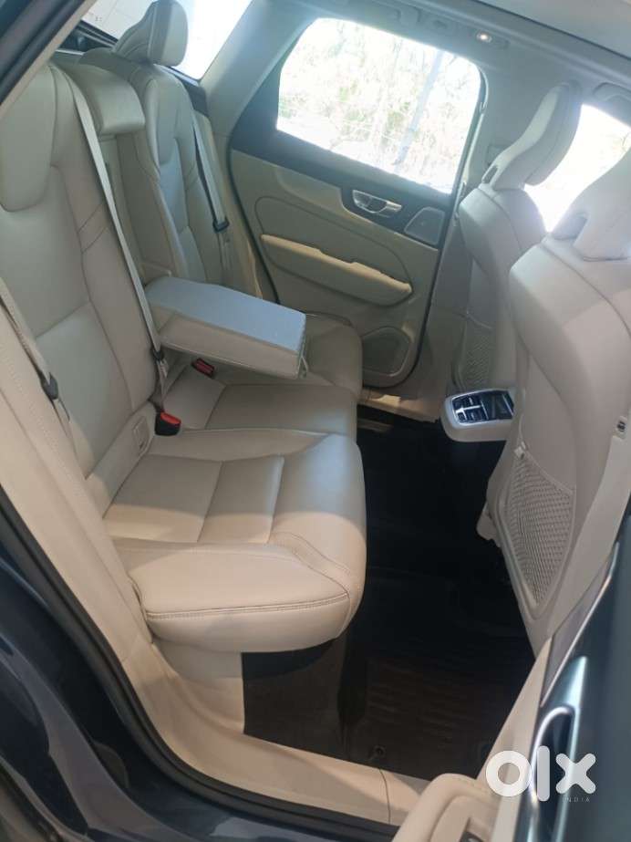 Volvo Xc60 2.0 B5 Ultimate, 2025, Petrol