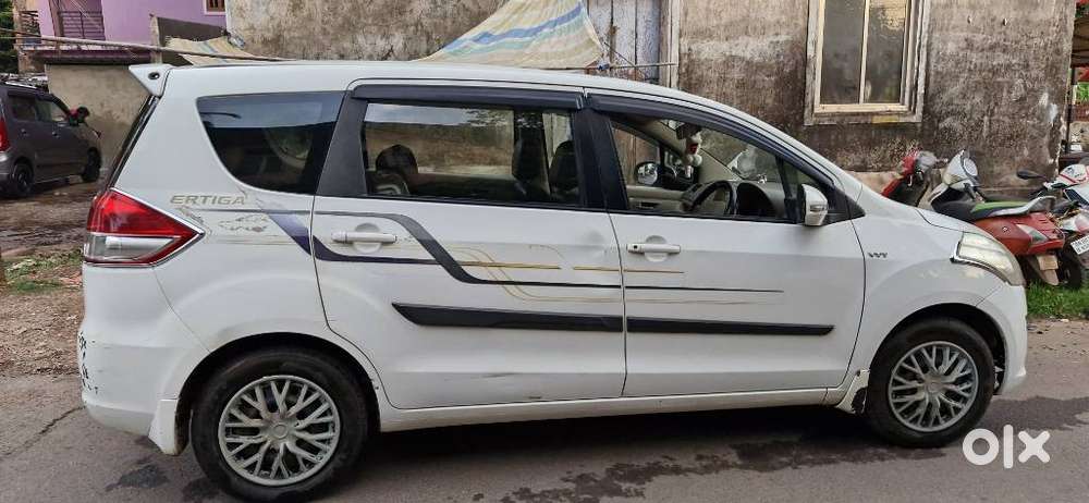 Maruti Suzuki Ertiga Vxi, 2016, Petrol
