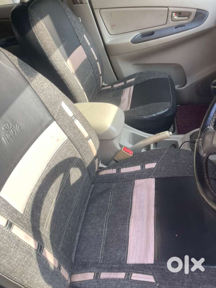 Toyota Innova Diesel 2011