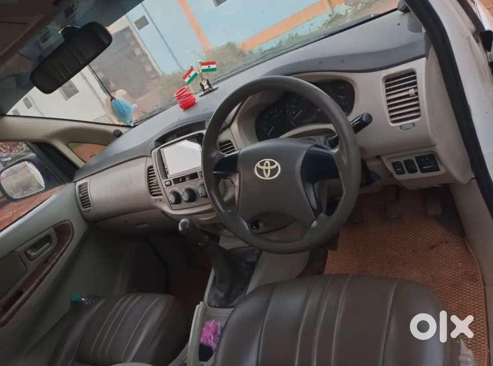 Toyota Innova 2013 Diesel Well Maintained