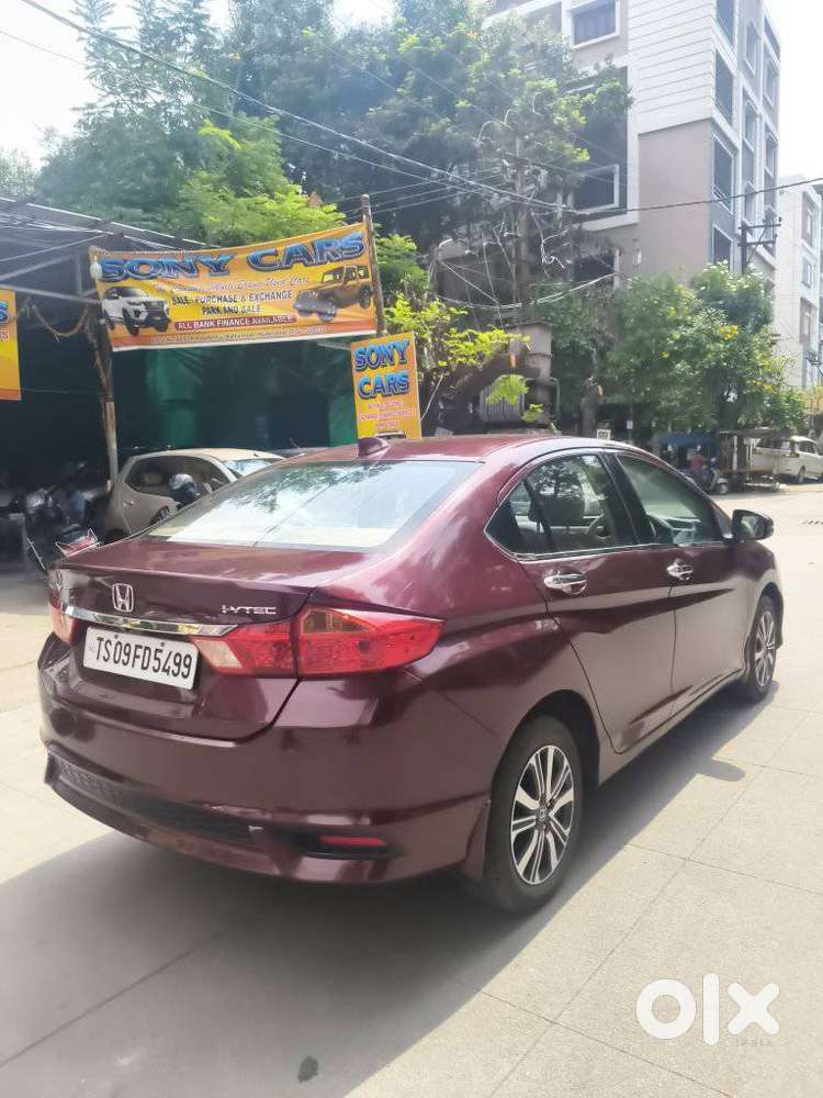 Honda City I-vtec V, 2018, Petrol