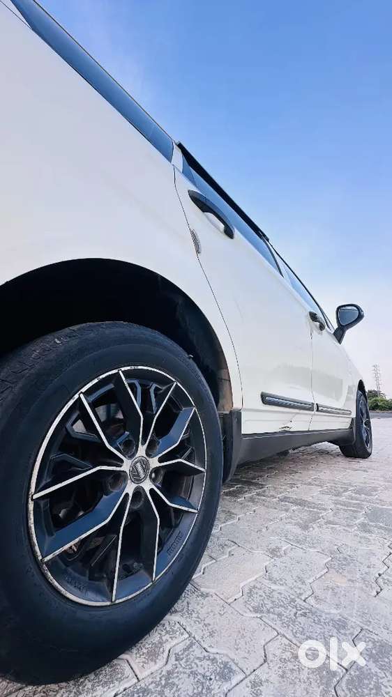 Mahindra Marazzo Diesel 2019