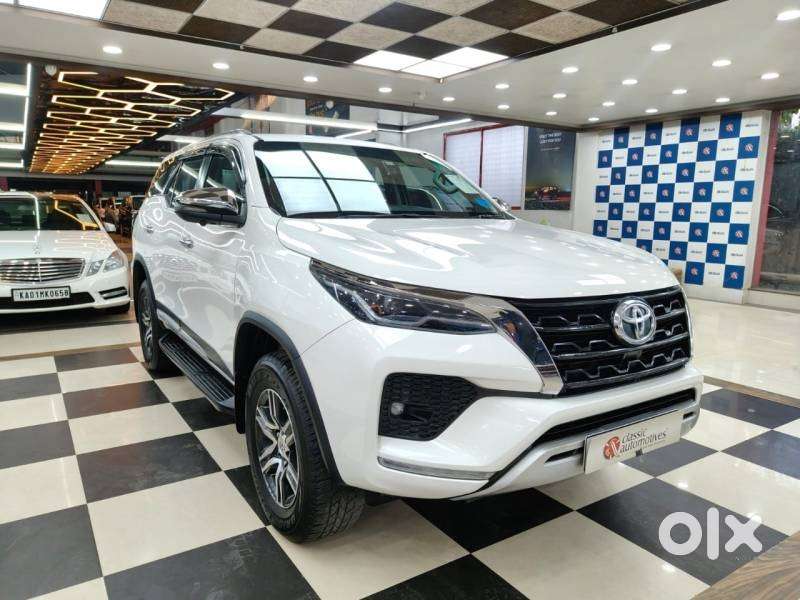 Toyota Fortuner [2021-ongoing] 2.7 2wd Petrol At, 2022, Petrol