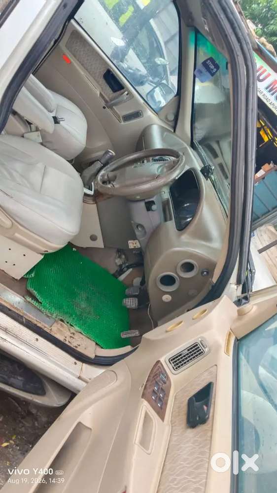 Tata Safari 4x2 2013