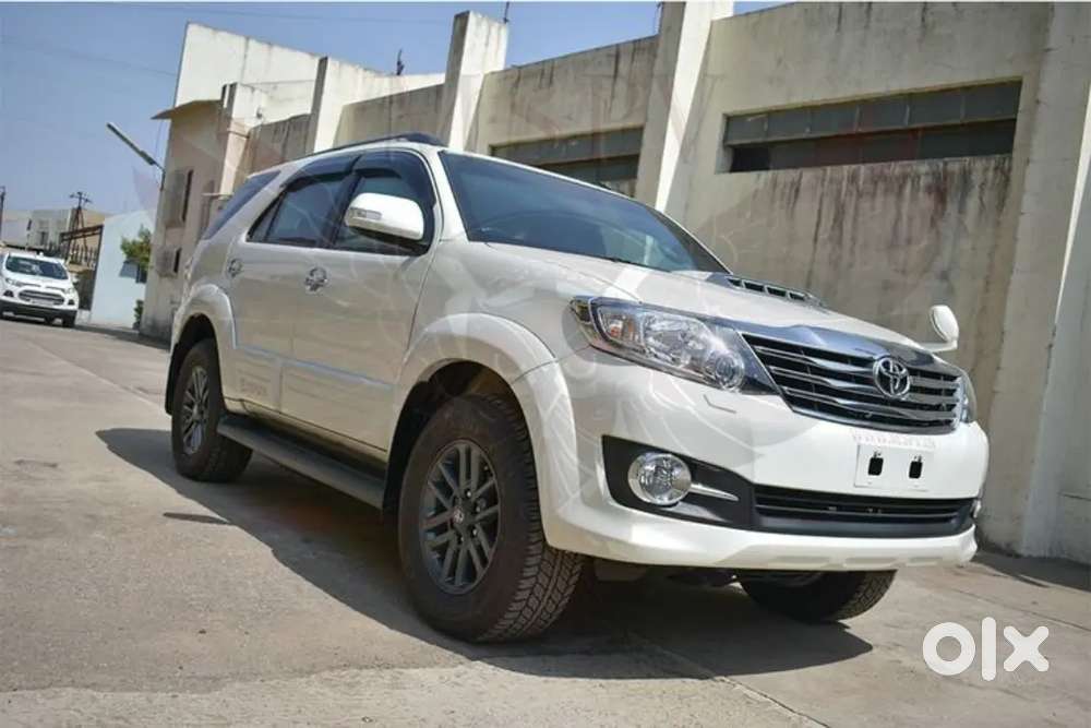 Toyota Fortuner 2015 Diesel Well Maintained