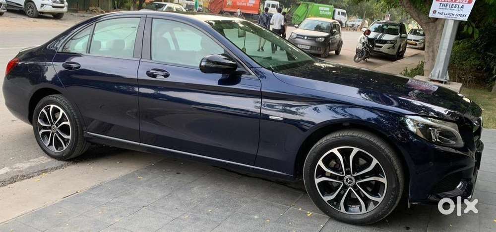 Mercedes-benz C Class 2018 Petrol Good Condition