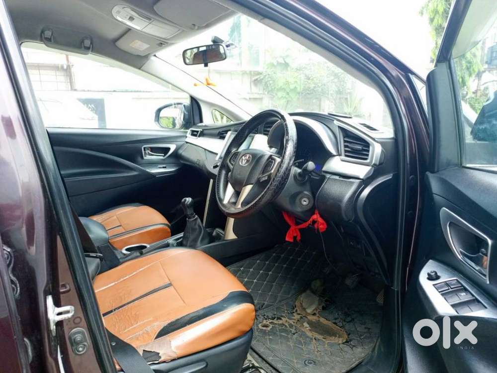 Toyota Innova Crysta 2.4 G Mt 8s, 2018, Diesel