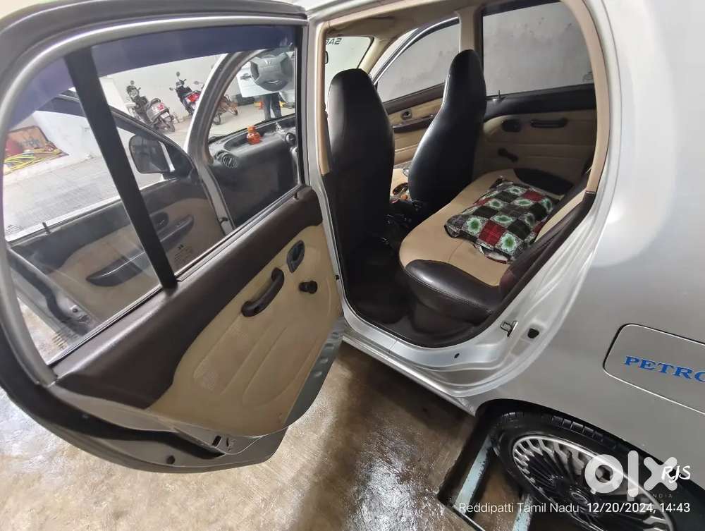 Hyundai Santro Xing 2012 Lpg 130000 Km Driven