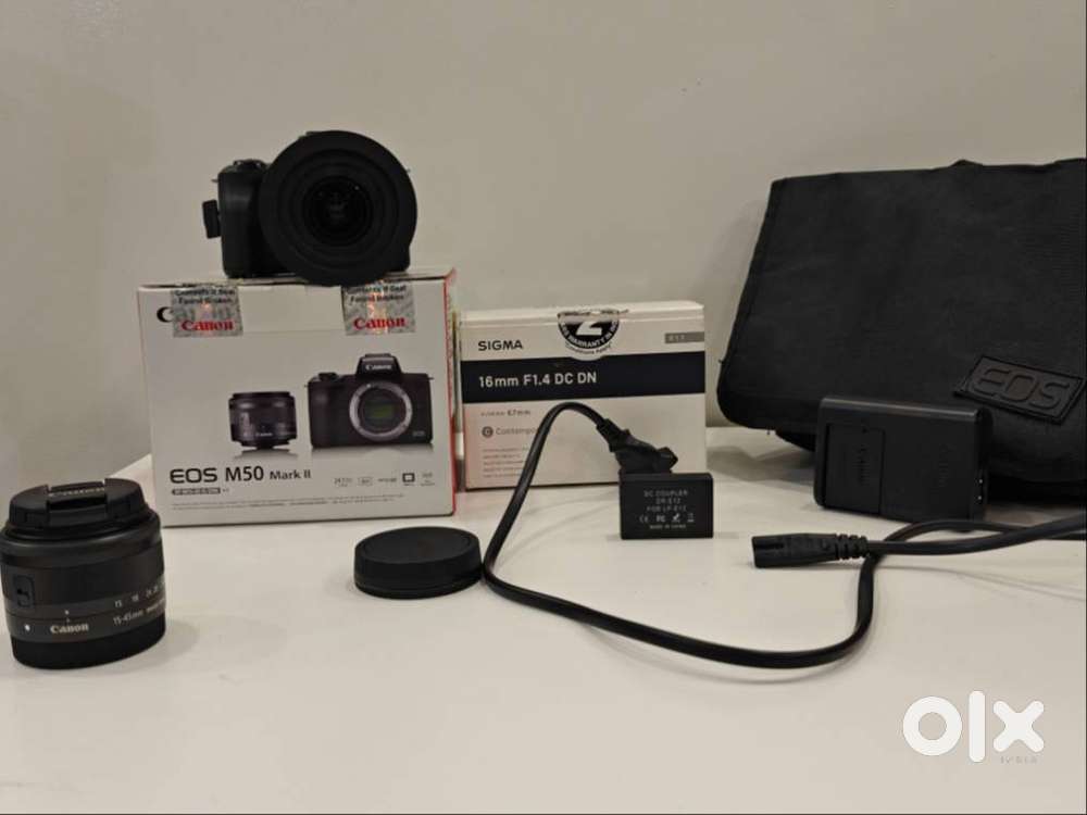 Canon M50 Mark ii with Sigma 16mm and lights Cameras