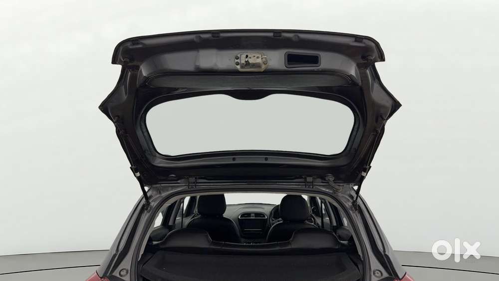 Tata Tiago 1.2 Revotron Xt Rhythm, 2023, Petrol