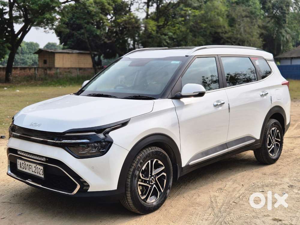 Kia Carens Luxury (o)1.5 Diesel At 7 Str, 2023, Diesel