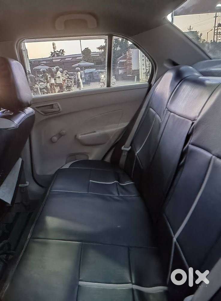Maruti Suzuki Swift Dzire Lxi Option, 2015, Petrol