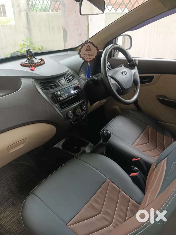 Hyundai Eon 2013 पेट्रोल मैनुअल