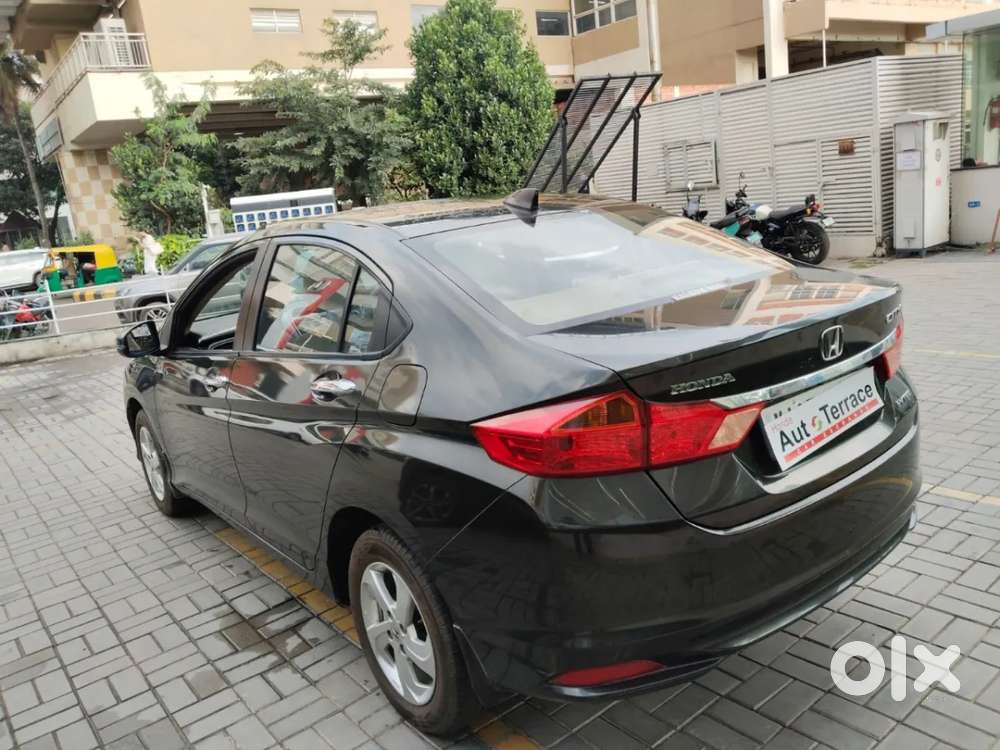 Honda City 1.5 V Mt, 2015, Petrol