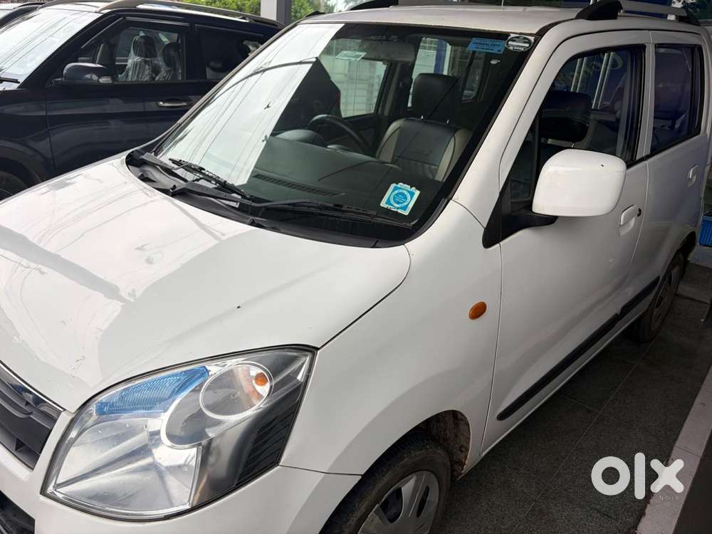 Maruti Suzuki Wagon R 1.0 Vxi (o), 2018, Petrol