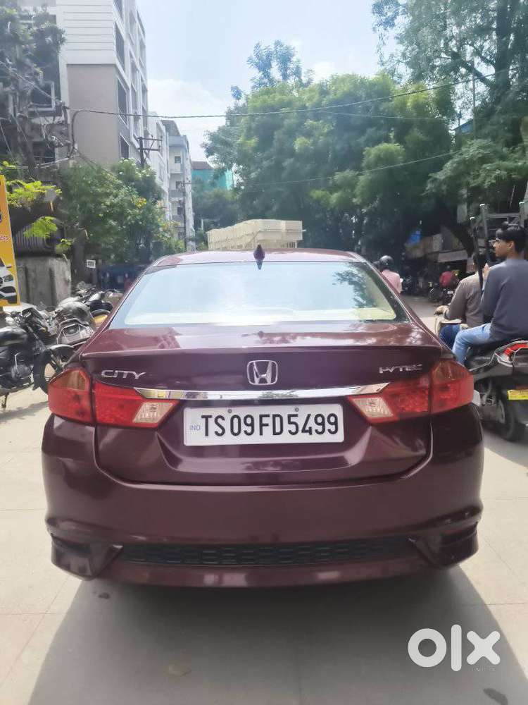 Honda City I-vtec V, 2018, Petrol