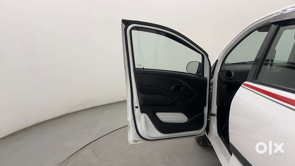 Datsun Redigo 1.0 S, 2017, Petrol