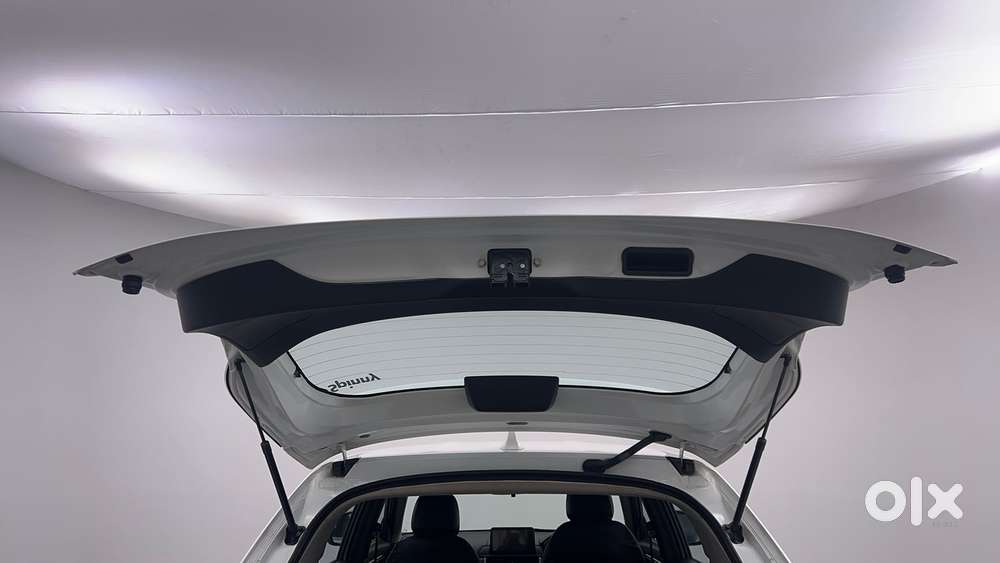 Honda Elevate V Mt, 2023, Petrol